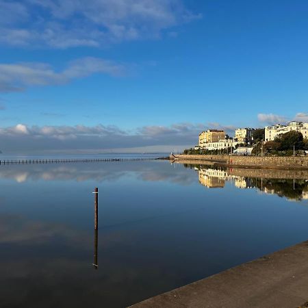 Queenswood Hotel Weston-super-Mare Exteriör bild