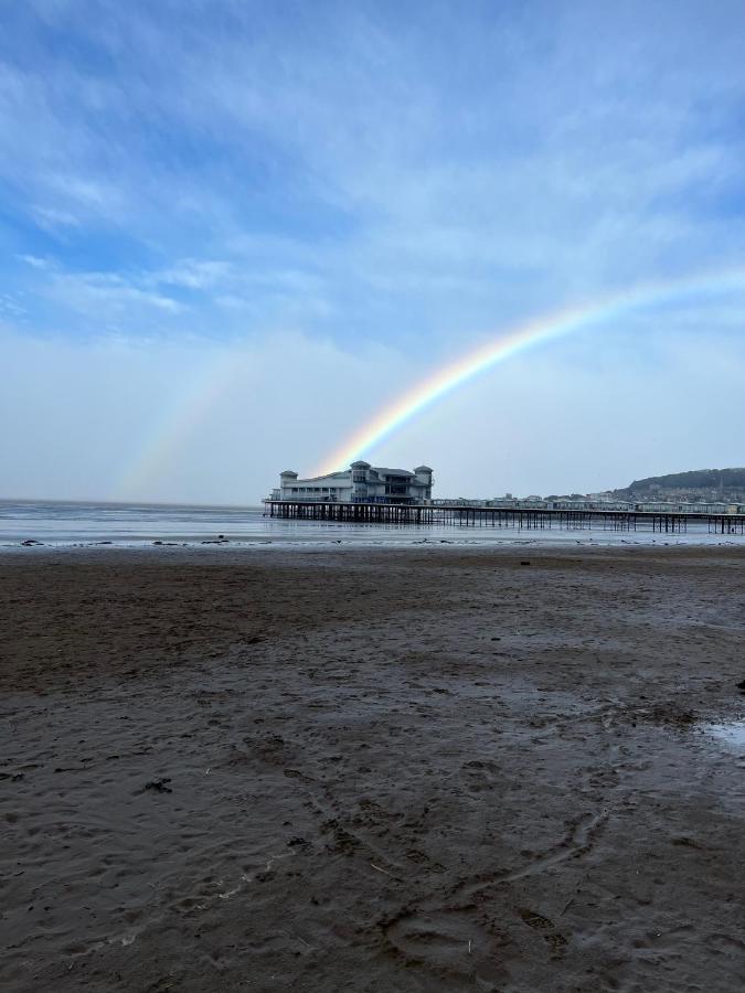Queenswood Hotel Weston-super-Mare Exteriör bild