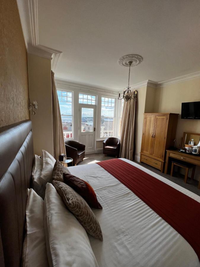 Queenswood Hotel Weston-super-Mare Exteriör bild