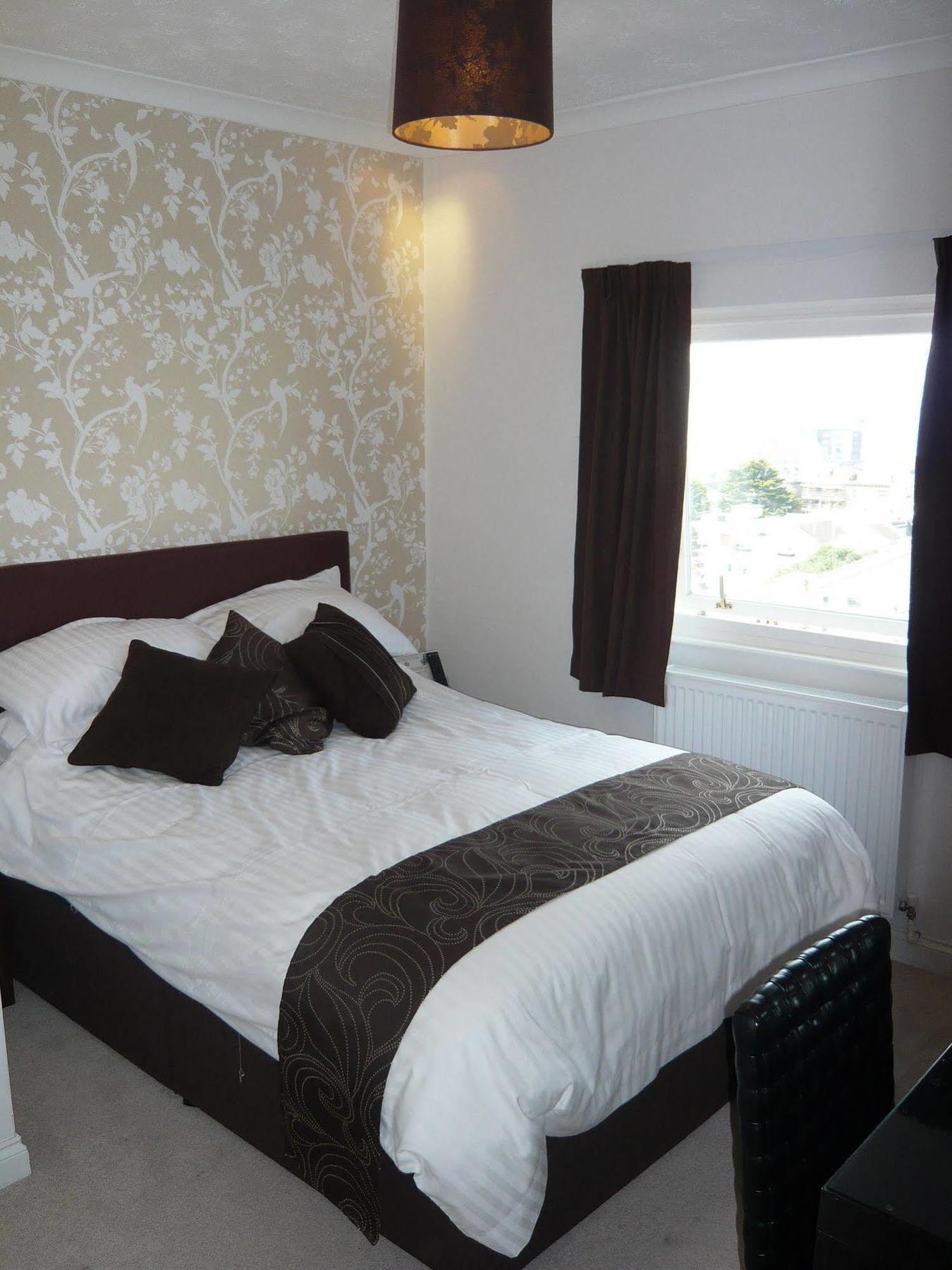 Queenswood Hotel Weston-super-Mare Exteriör bild
